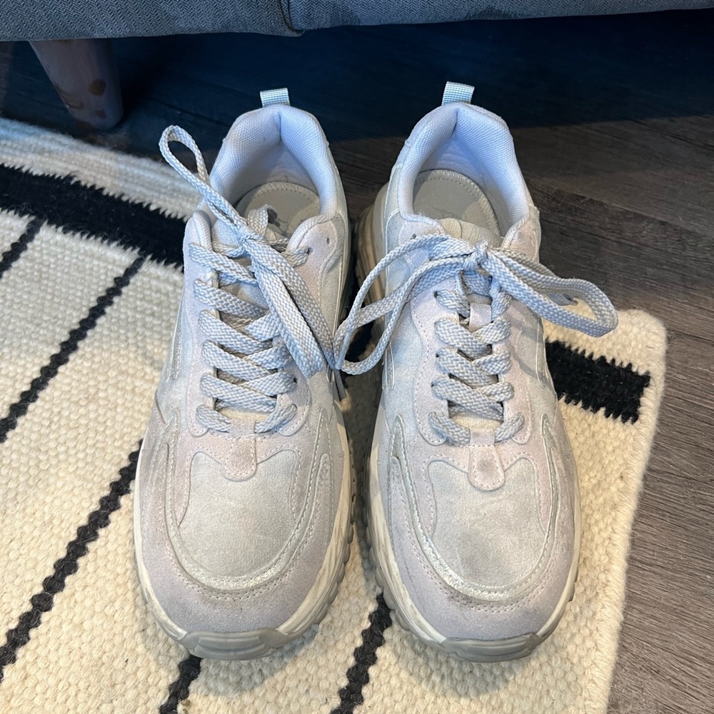Blowfish Malibu Gray Casual Sneakers